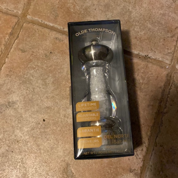 Olde Thompson Salt Mill nwt Silver Garanite - Picture 1 of 3